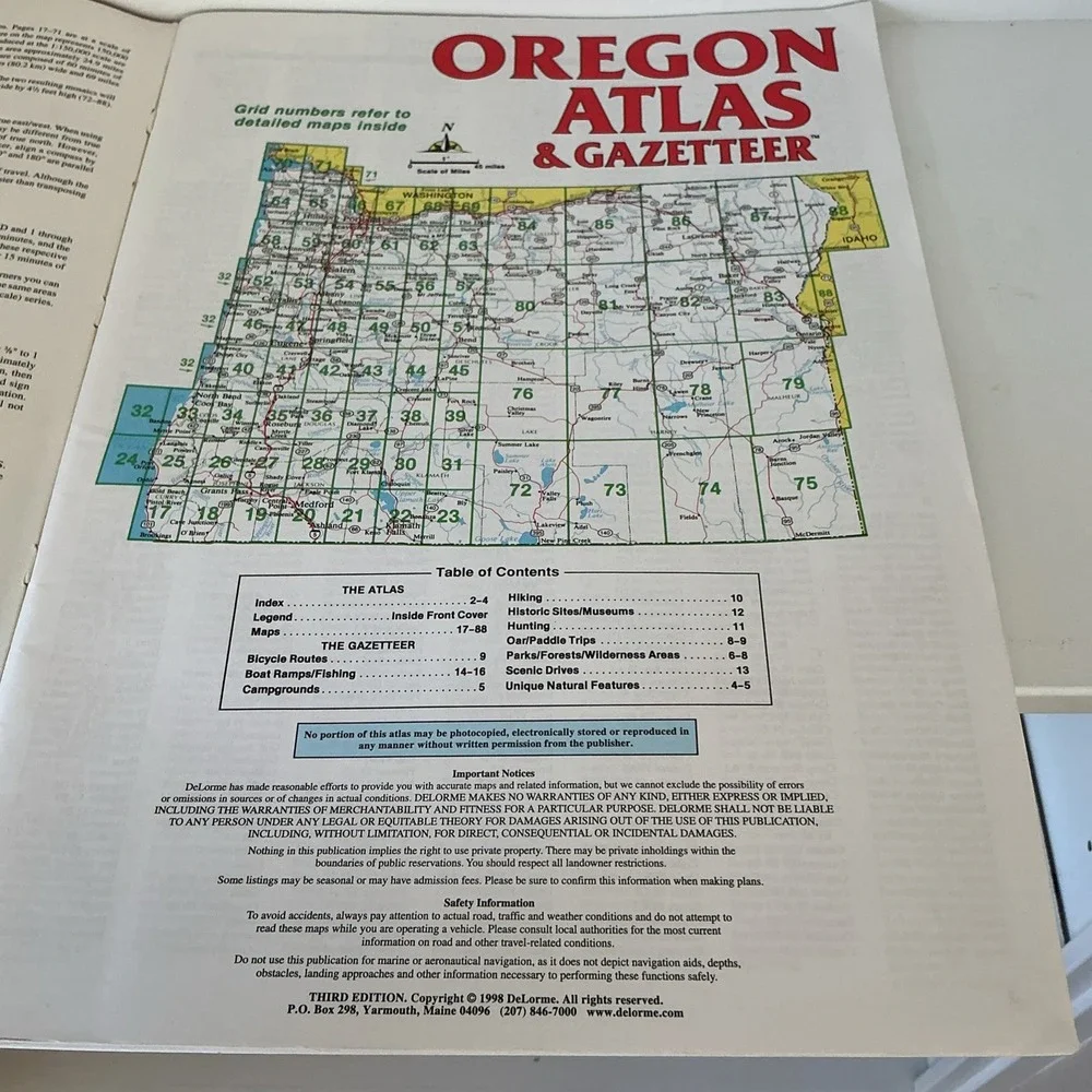 Oregon Atlas & Gazetteer Topo Maps of the Entire State by DeLorme VG 3rd Edition
